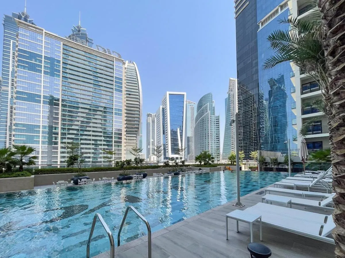 Stylish 1-Bedroom Apartment With Stunning Canal Views At Business Bay Dubai United Arab Emirates