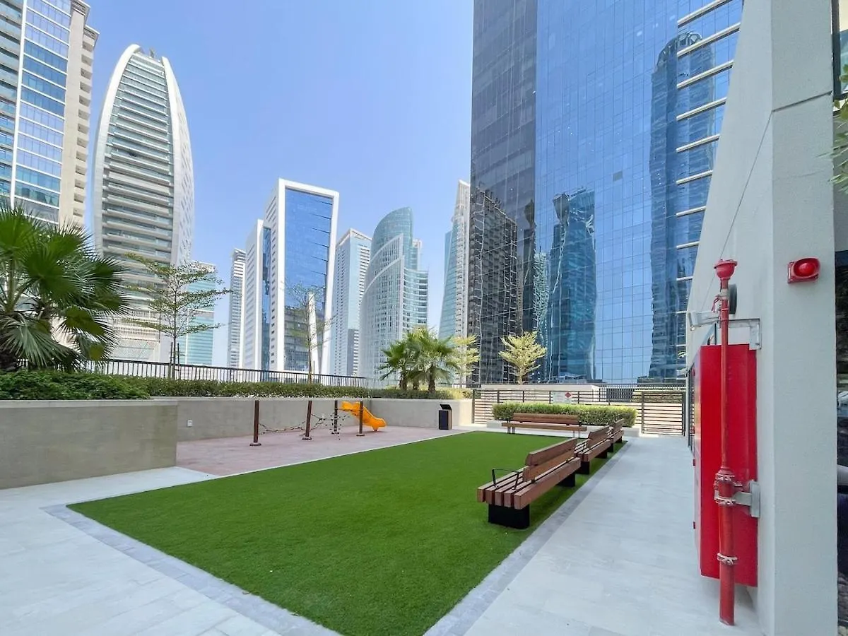 Stylish 1-Bedroom Apartment With Stunning Canal Views At Business Bay Dubai